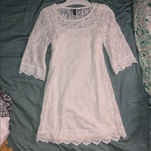 white lace shift dress